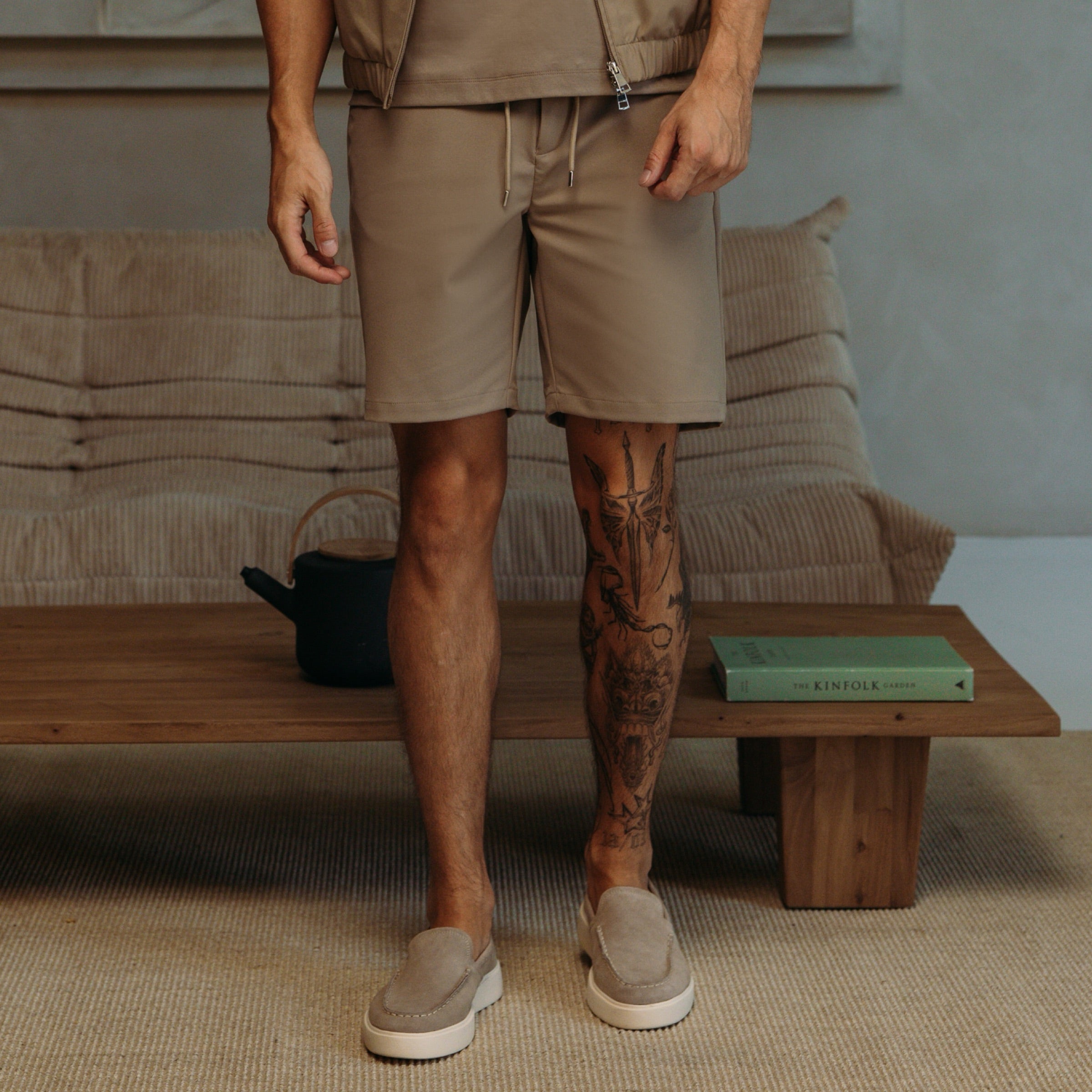 HEREN - Premium Tech Short – Taupe